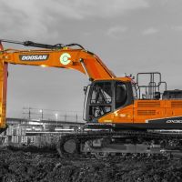 Rups graafmachine Doosan DX300LC-5